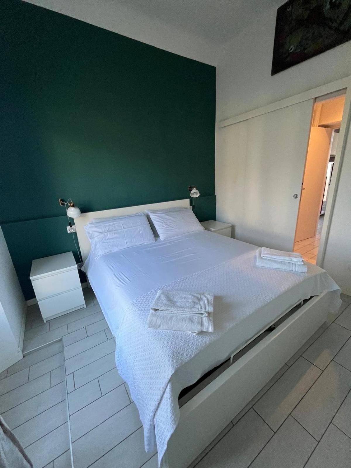 Grazioso Bilocale Apartment *